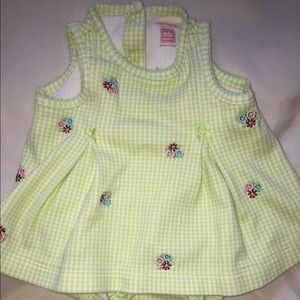 Newborn girl outfit